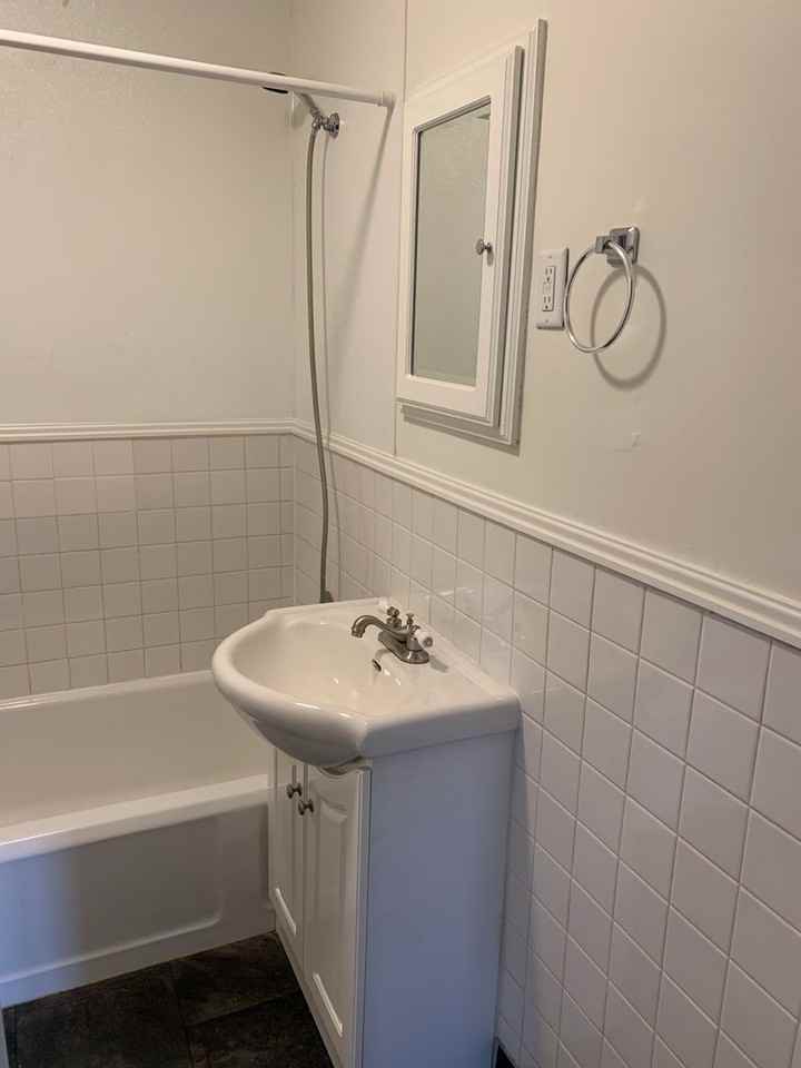 3318 Dillon Ave - Photo 6 of 15