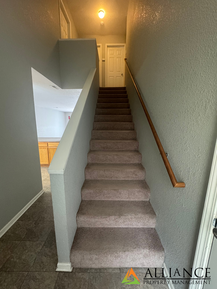1208 Christy Dr - Photo 2 of 20