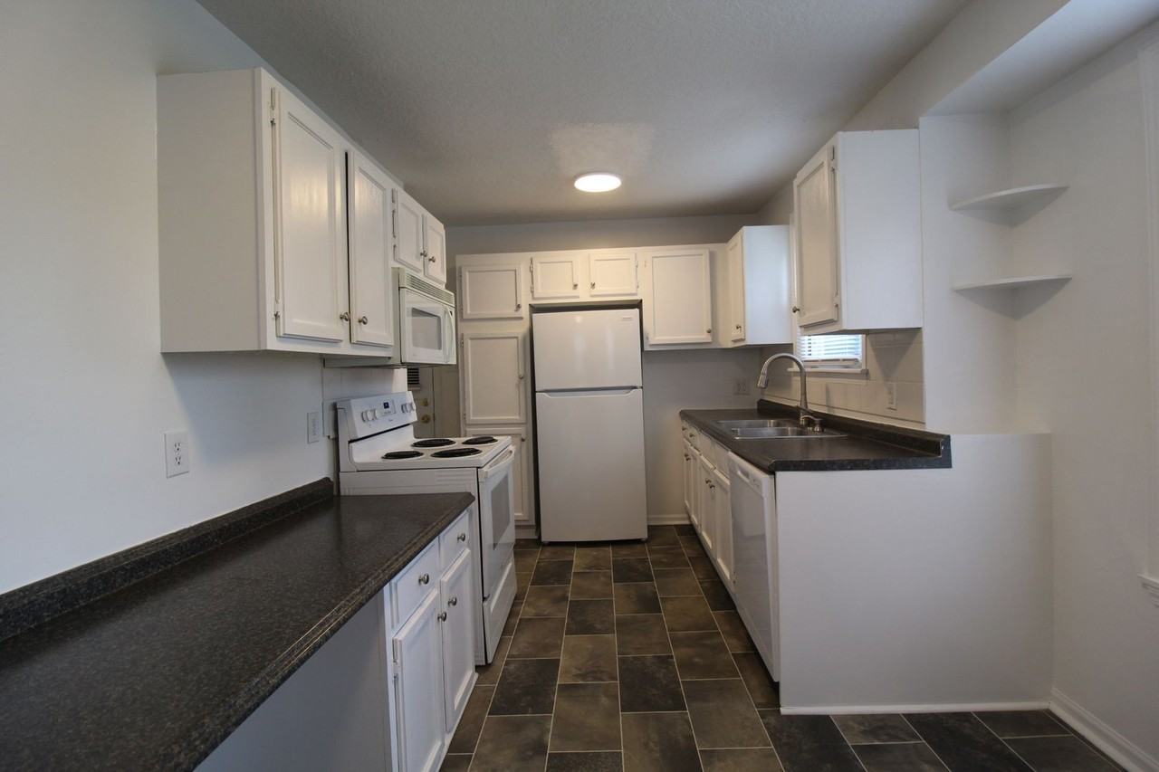 5010 Juniper Dr - Photo 5 of 11