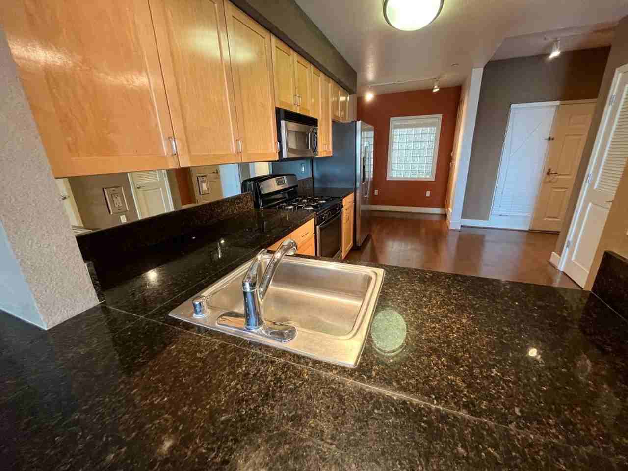 1556 Brunswig Ln - Photo 4 of 19