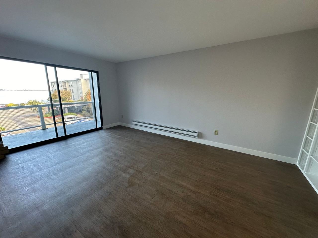 6 Commodore Dr #348 - Photo 2 of 25