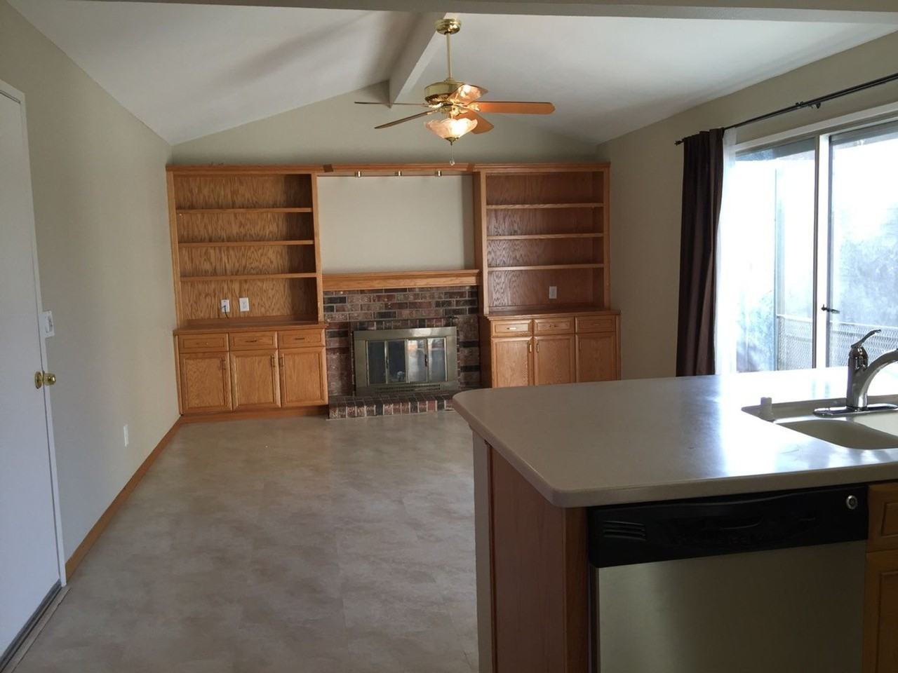 4432 Oxwood Dr - Photo 2 of 18