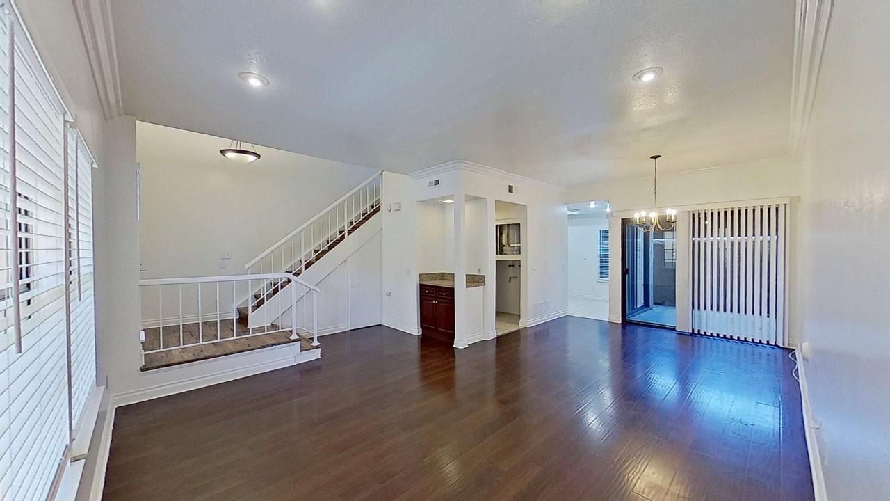 307 E Chapman Ave Apt A - Photo 4 of 22