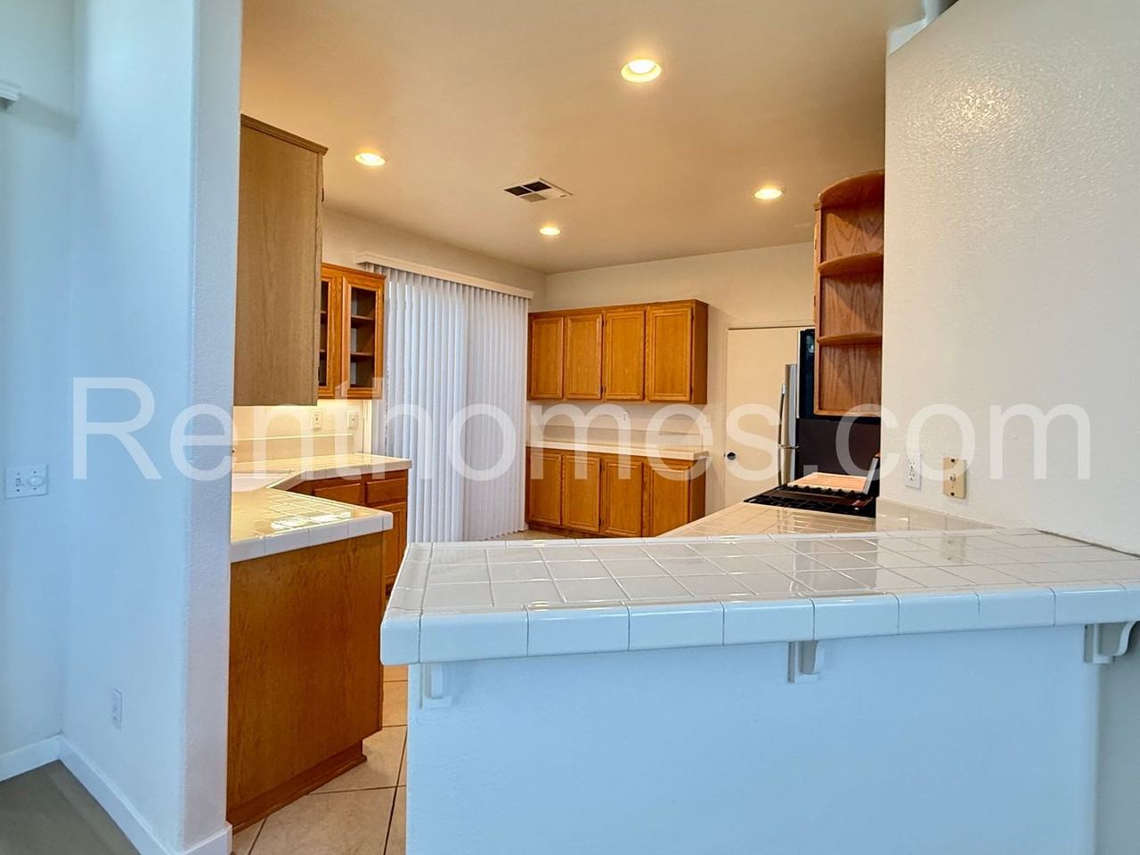 11065 Caminito Arcada - Photo 6 of 25