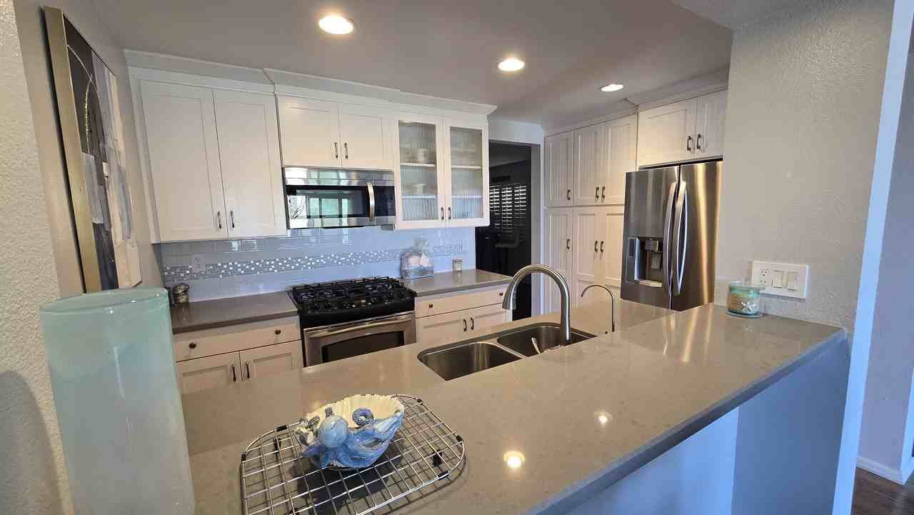 856 Caliente Ln - Photo 6 of 16