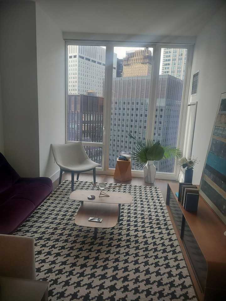 599 E 56th St #1 - Photo 4 of 12
