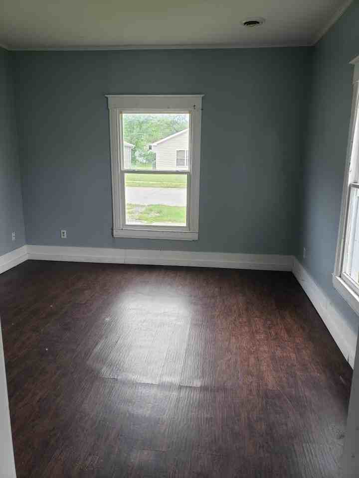 1023 Emmons St #NA - Photo 6 of 6