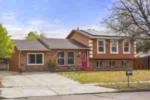 featured image of 2915 Monica Dr W #NA