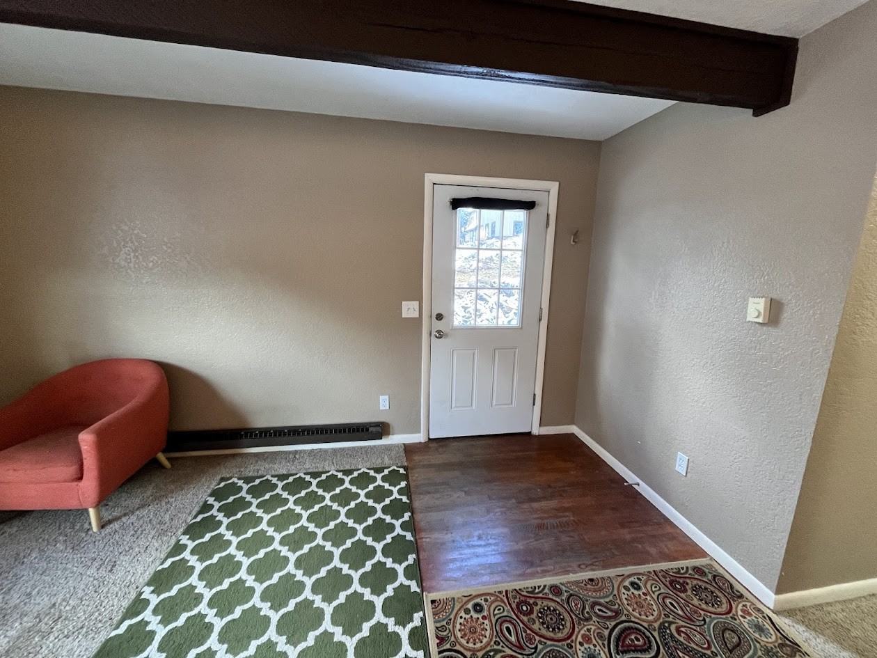 1104 Griffith St #A - Photo 4 of 22