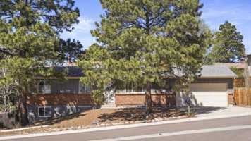 featured image of 3270 Cortina Dr #NA