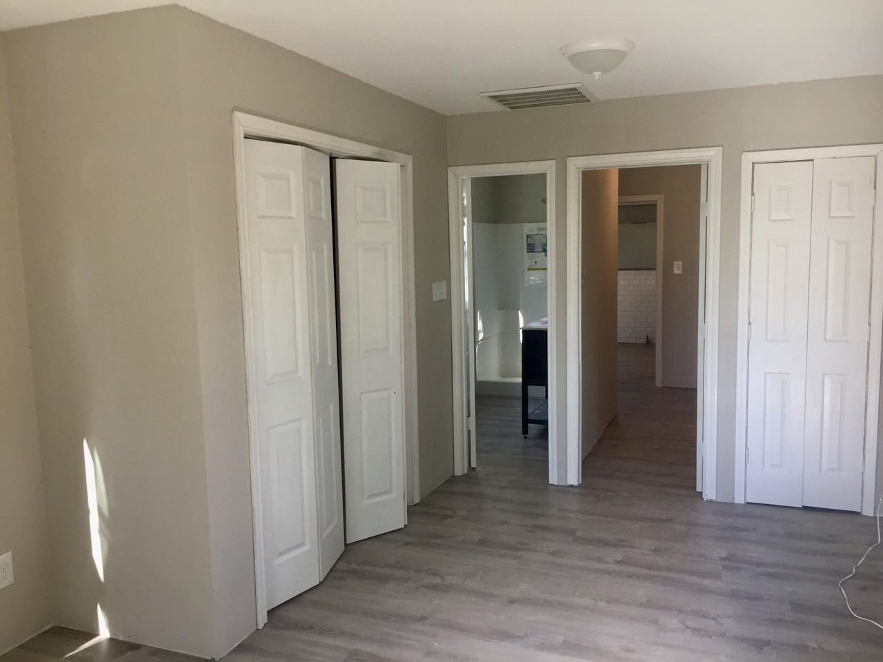 870 Ne Access Rd #NA - Photo 7 of 12