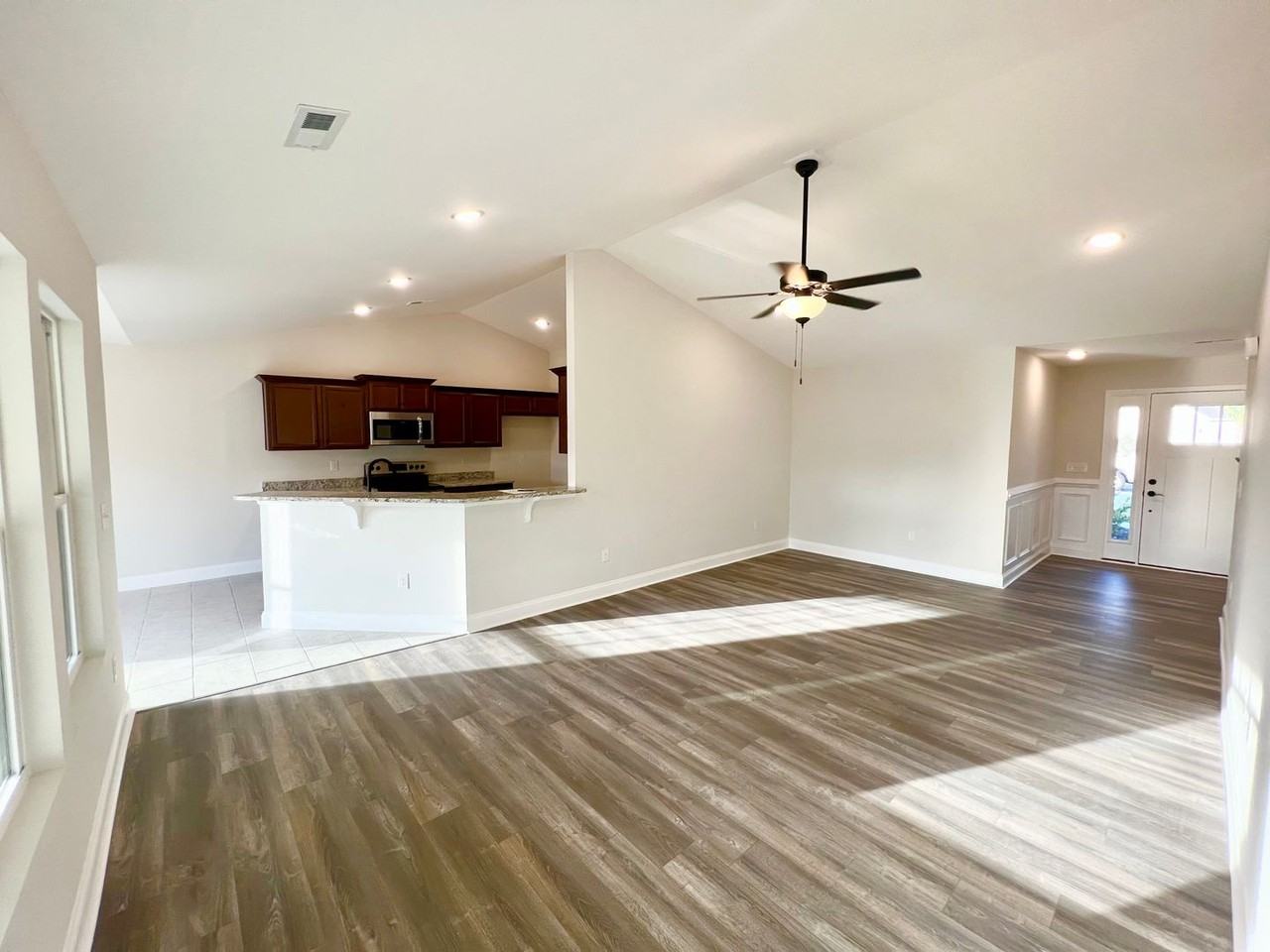 232 Sage Cir - Photo 7 of 50