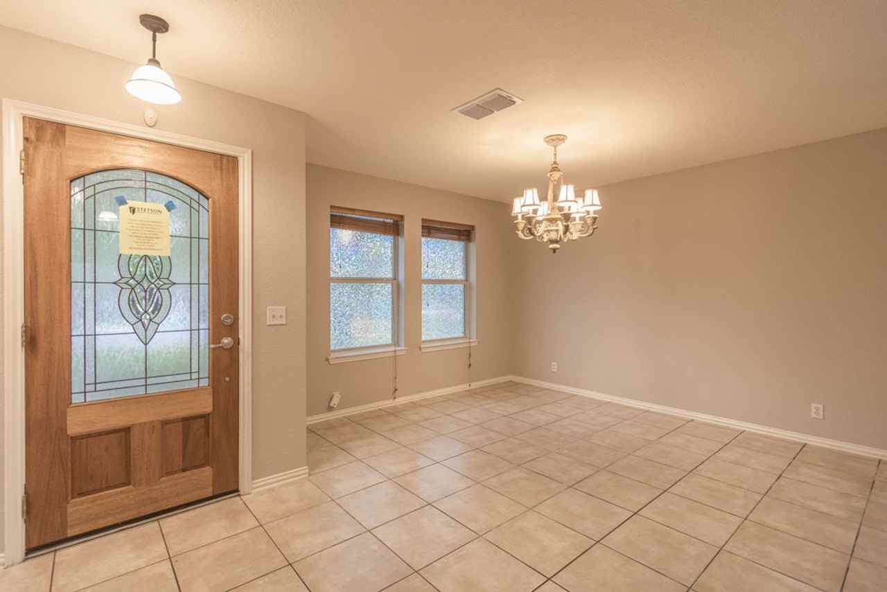 6905 Broad Brook Dr - Photo 6 of 24