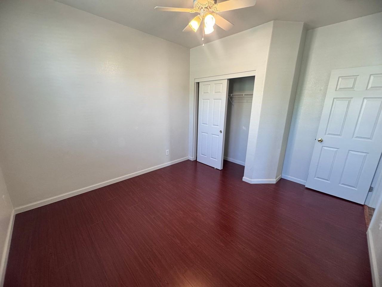 9801 Caygoude Ct - Photo 7 of 30