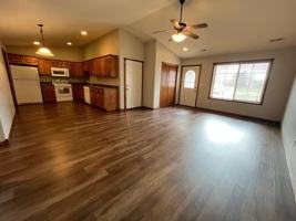 featured image of 608 N 9th Ave