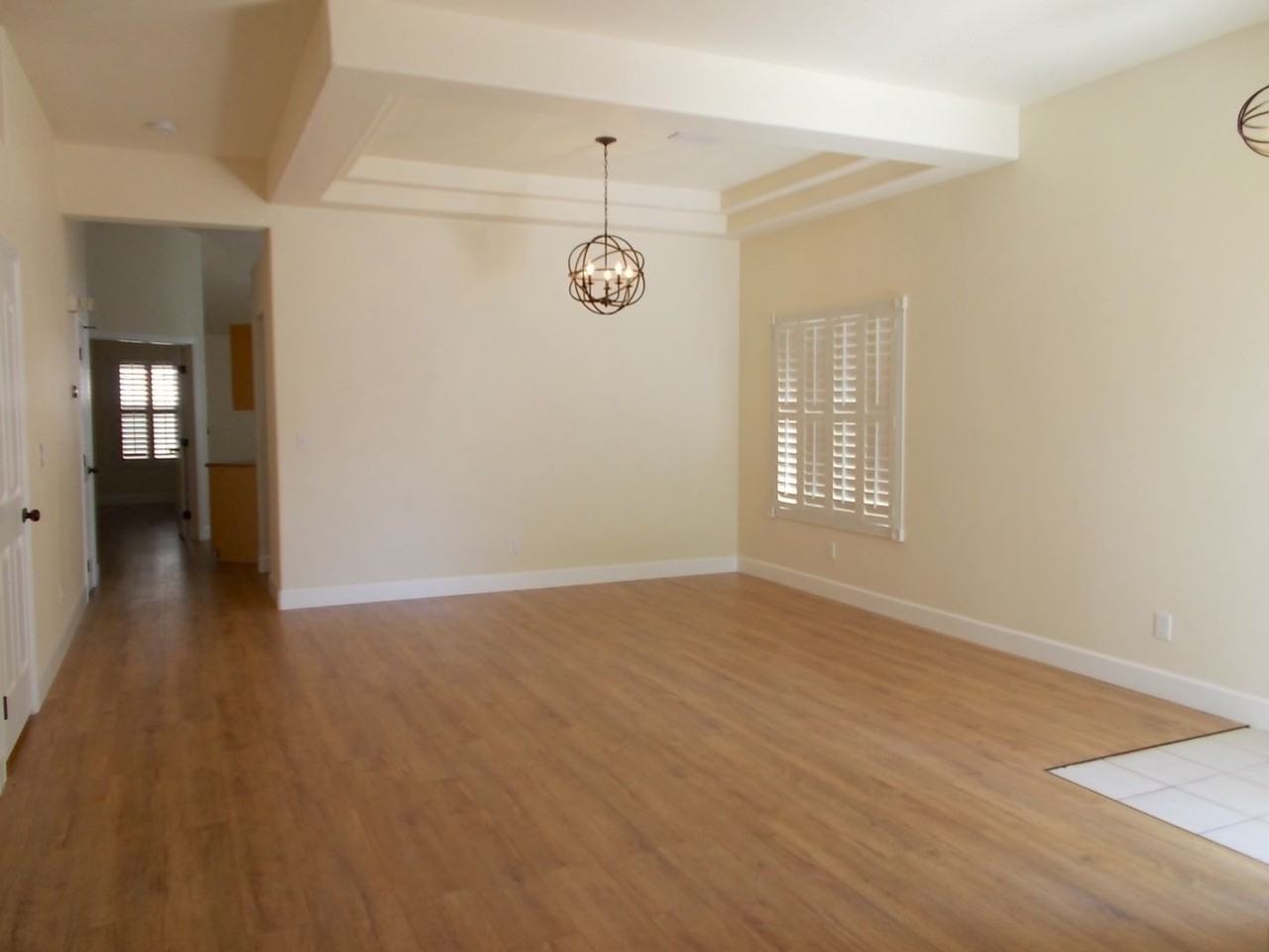 112 Golf Course St - Photo 3 of 26