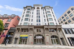 1p685 - 2072 Addison St. - Photo 1 of 1