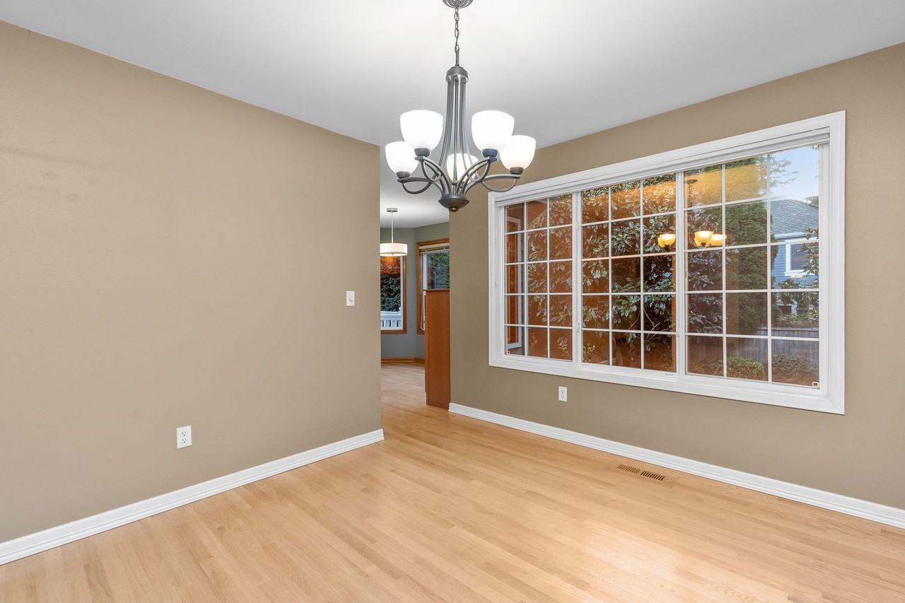 12357 76th Ct Ne - Photo 6 of 41
