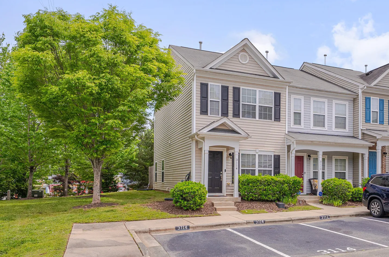 3114 Courtney Creek Blvd - Photo 2 of 24