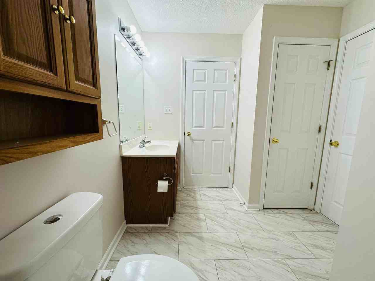 4711 Royal Prince Way - Photo 6 of 18