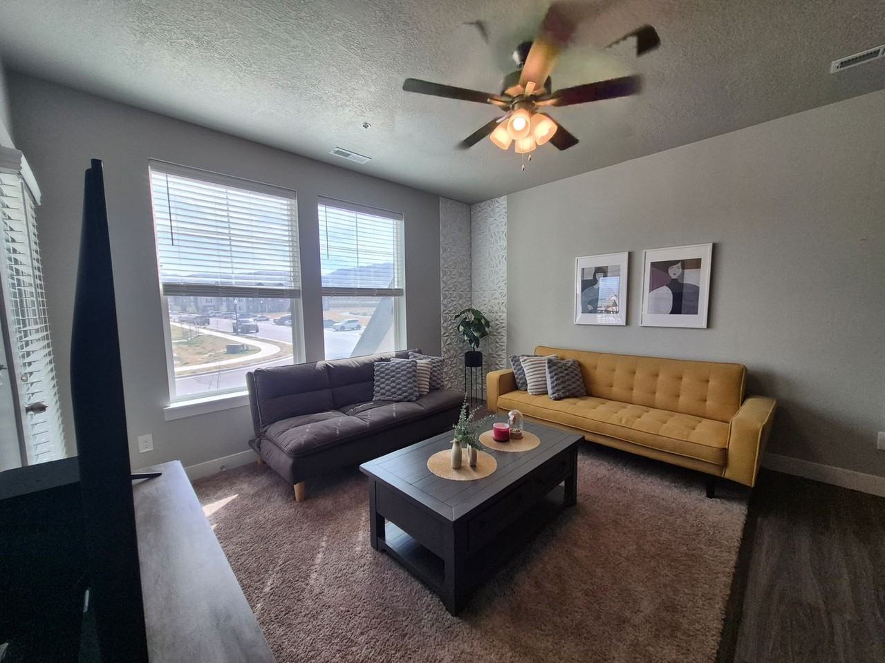4683 4683 W Sylvie Court, #202 - Photo 4 of 21