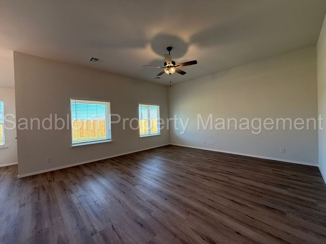 13303 N 123rd East Ave - Photo 5 of 30