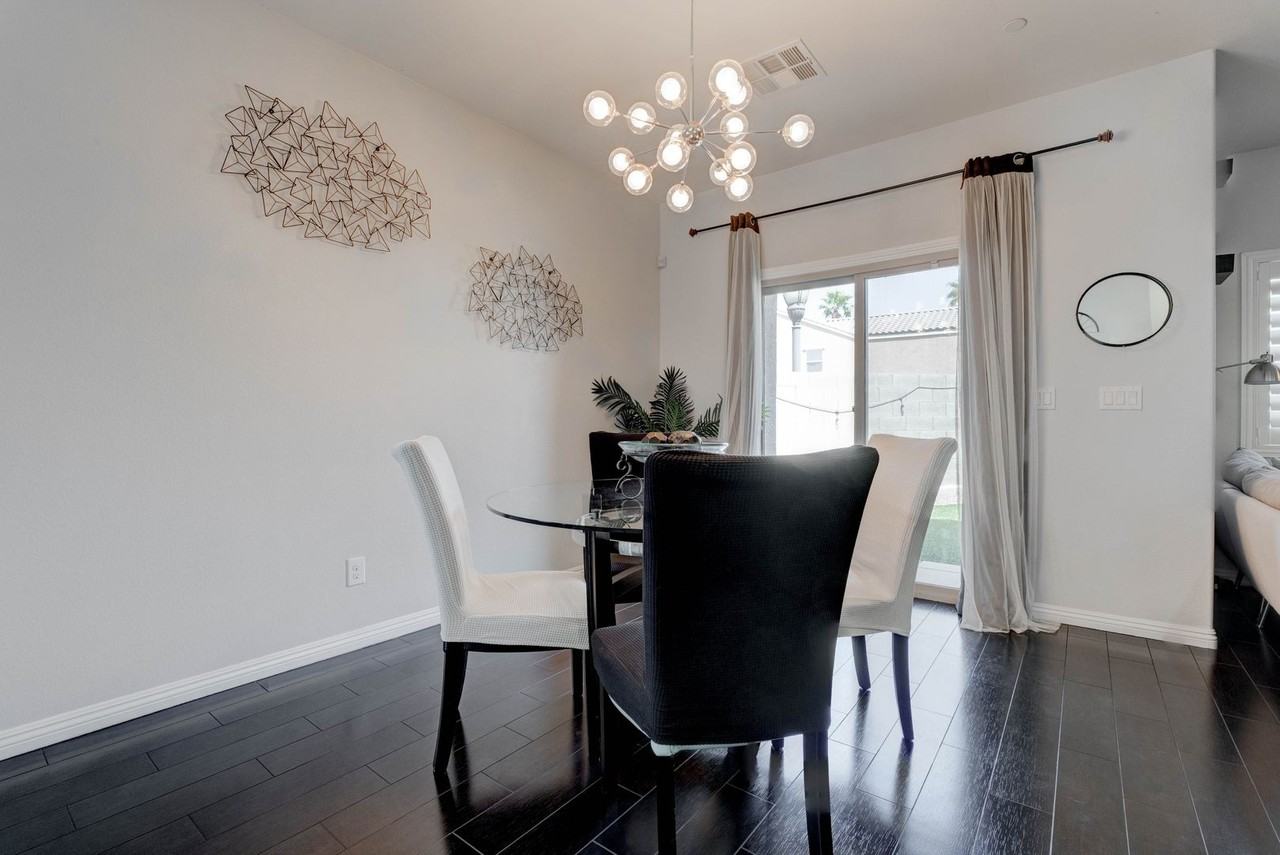 48 Jasmine Point St - Photo 5 of 39