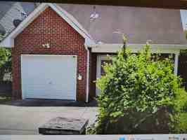 featured image of 713 William Howard Pl