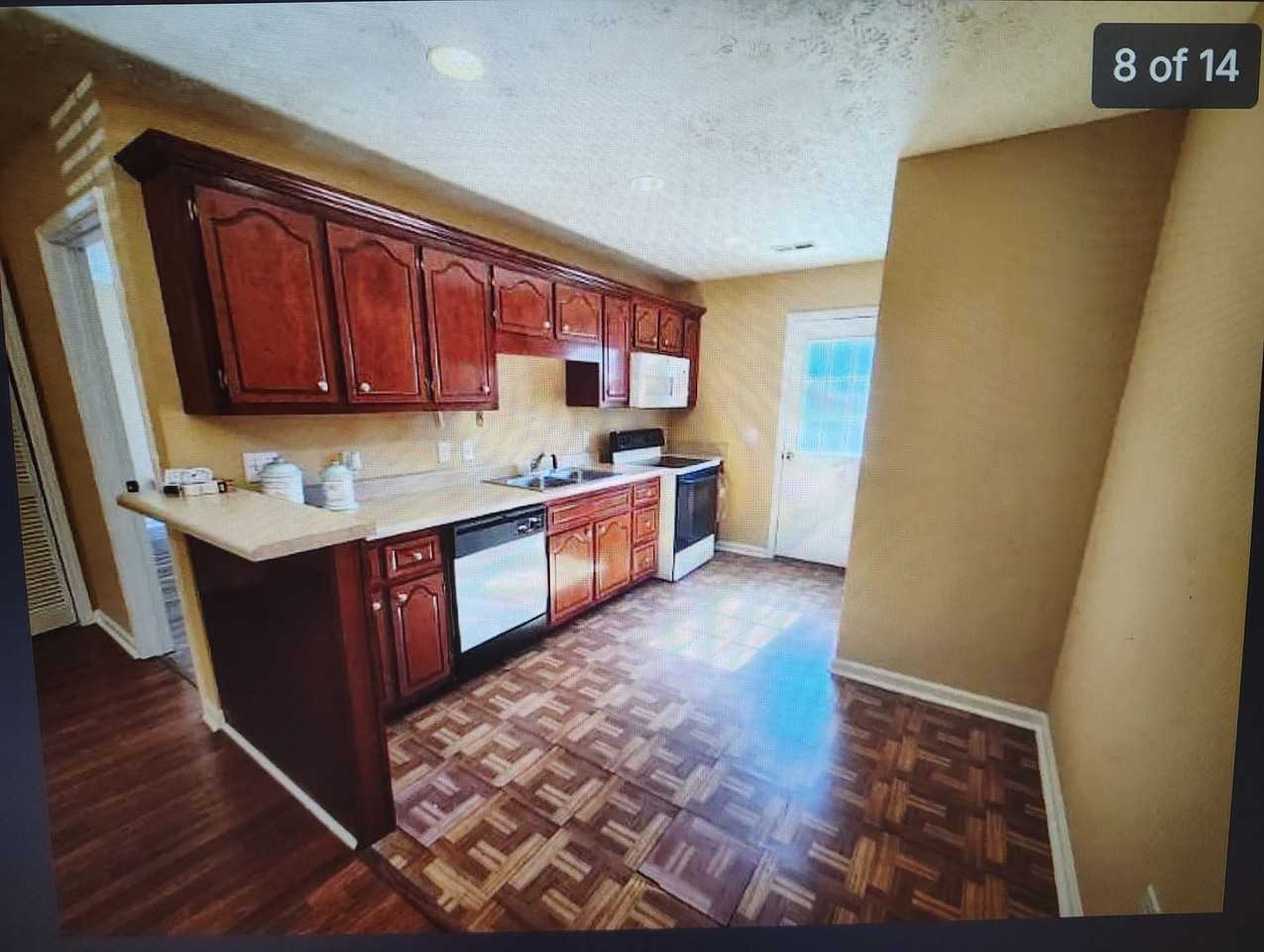 713 William Howard Pl - Photo 6 of 14