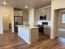 featured image of 2110 Setting Sun Dr #5