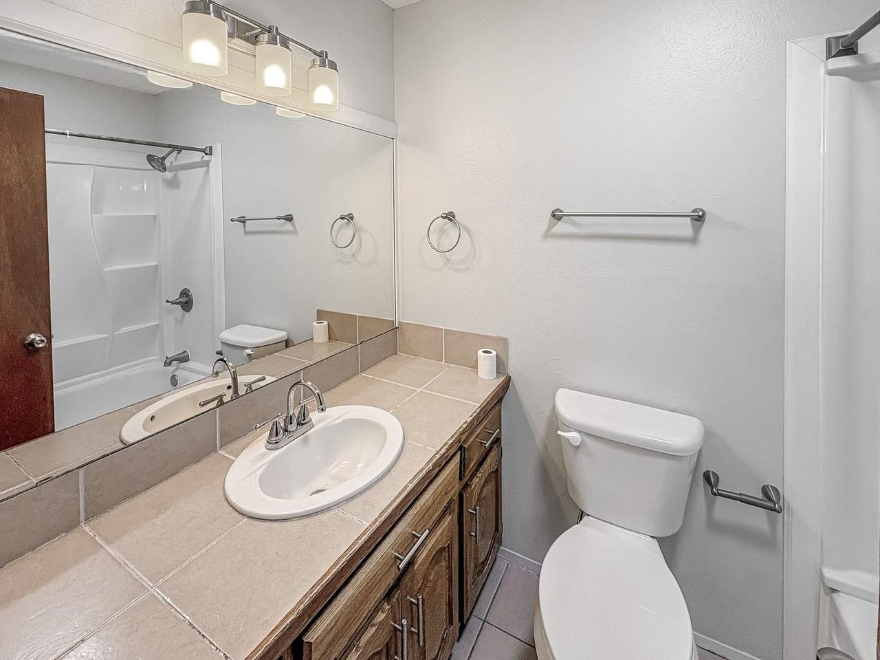 3313 Belmont Pl - Photo 6 of 9