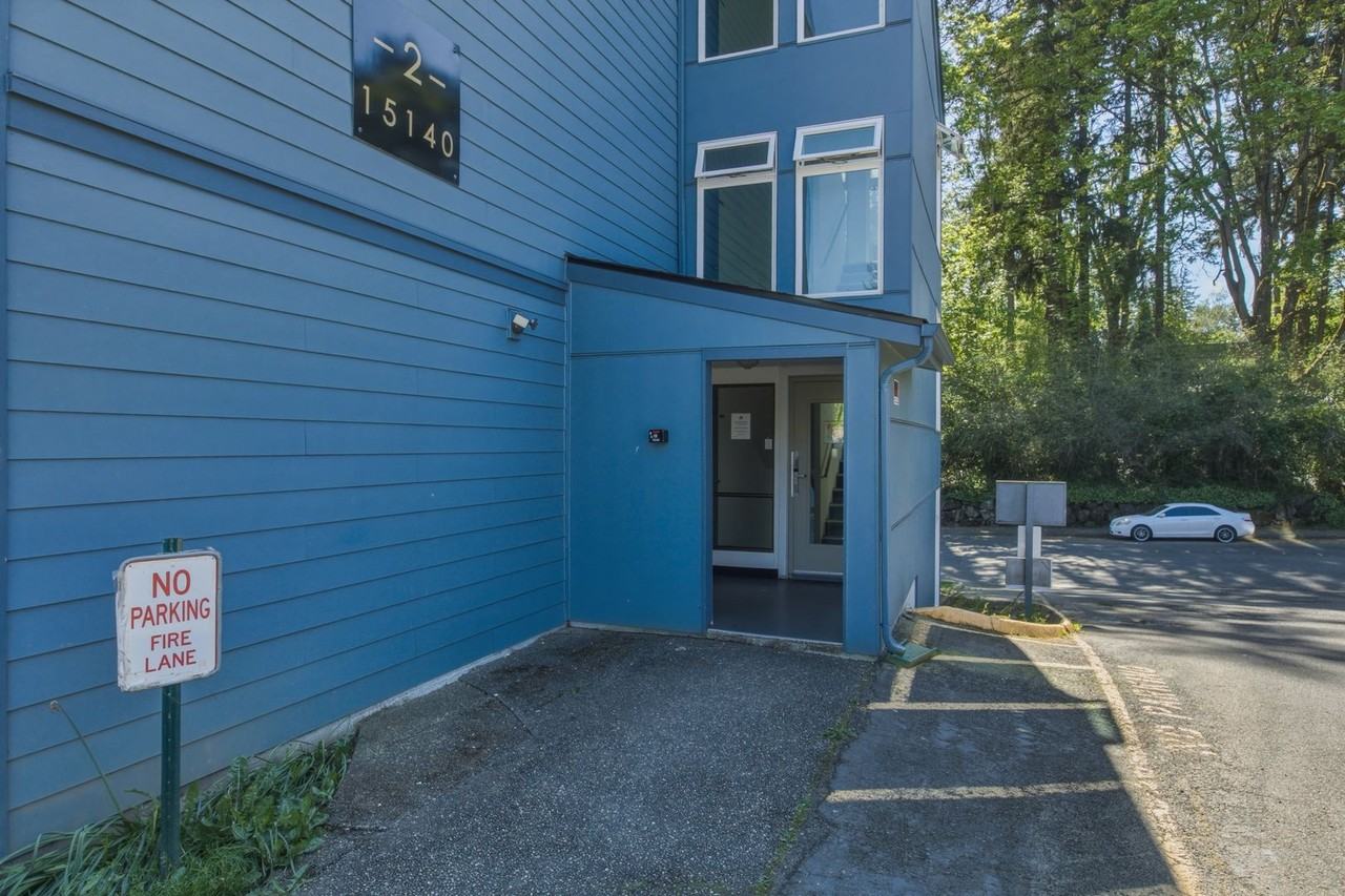 15142 65th Ave S - Photo 4 of 21