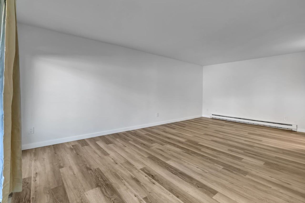 15142 65th Ave S - Photo 7 of 21