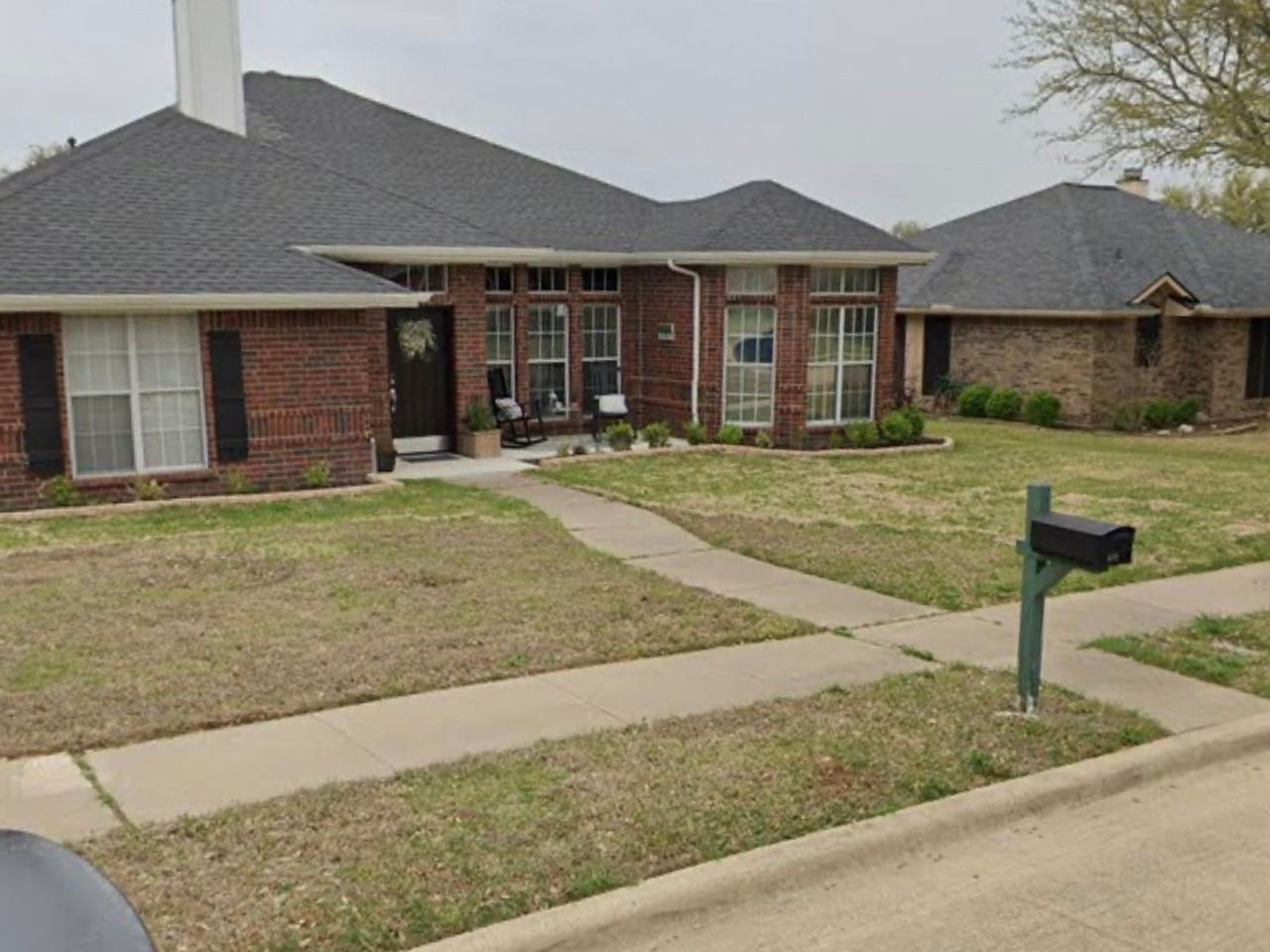 408 Kylie Ln - Photo 3 of 34