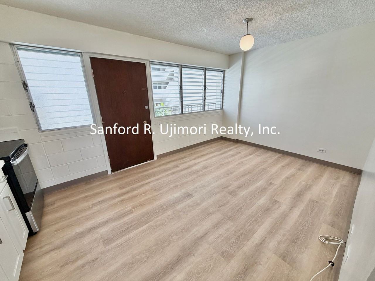 1620 Keeaumoku St #202 - Photo 2 of 10