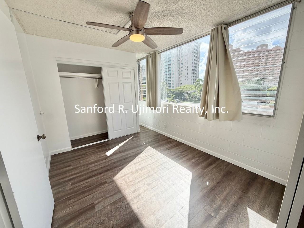1121 Ala Napunani St #201 - Photo 5 of 11