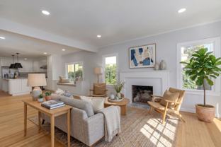 330 Broadmoor Blvd - Photo 1 of 1