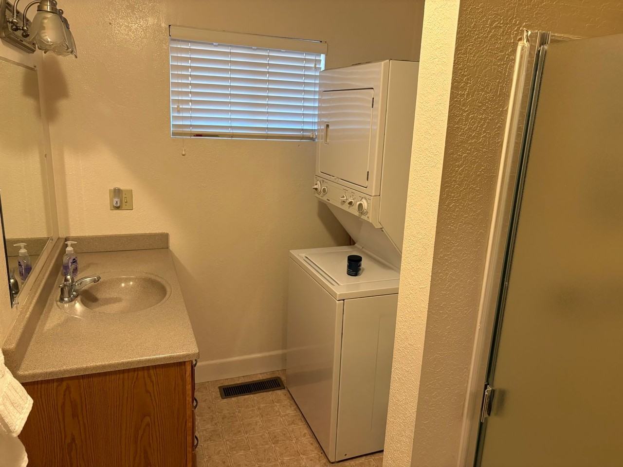 2024 Susquehana Dr - Photo 2 of 19