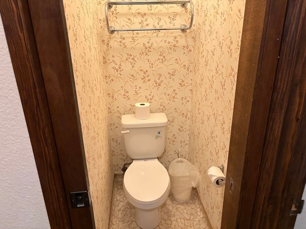 2024 Susquehana Dr - Photo 5 of 19