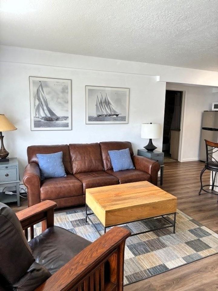 240 E La Bonte St #52 - Photo 4 of 13