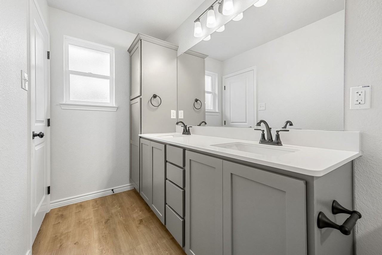 503 Bonnie Dr - Photo 7 of 19