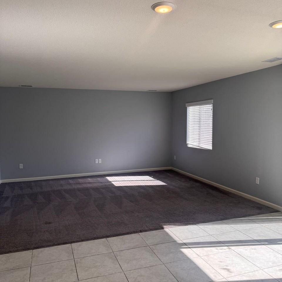 8978 Quail Falls Dr - Photo 4 of 14
