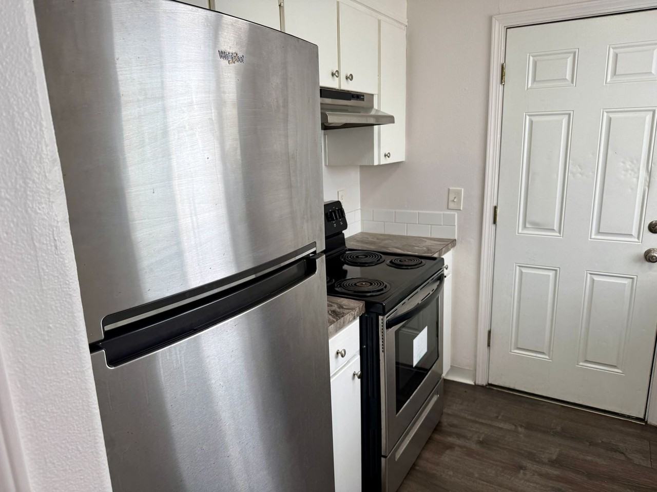 8214 Se Washington St - Photo 2 of 15