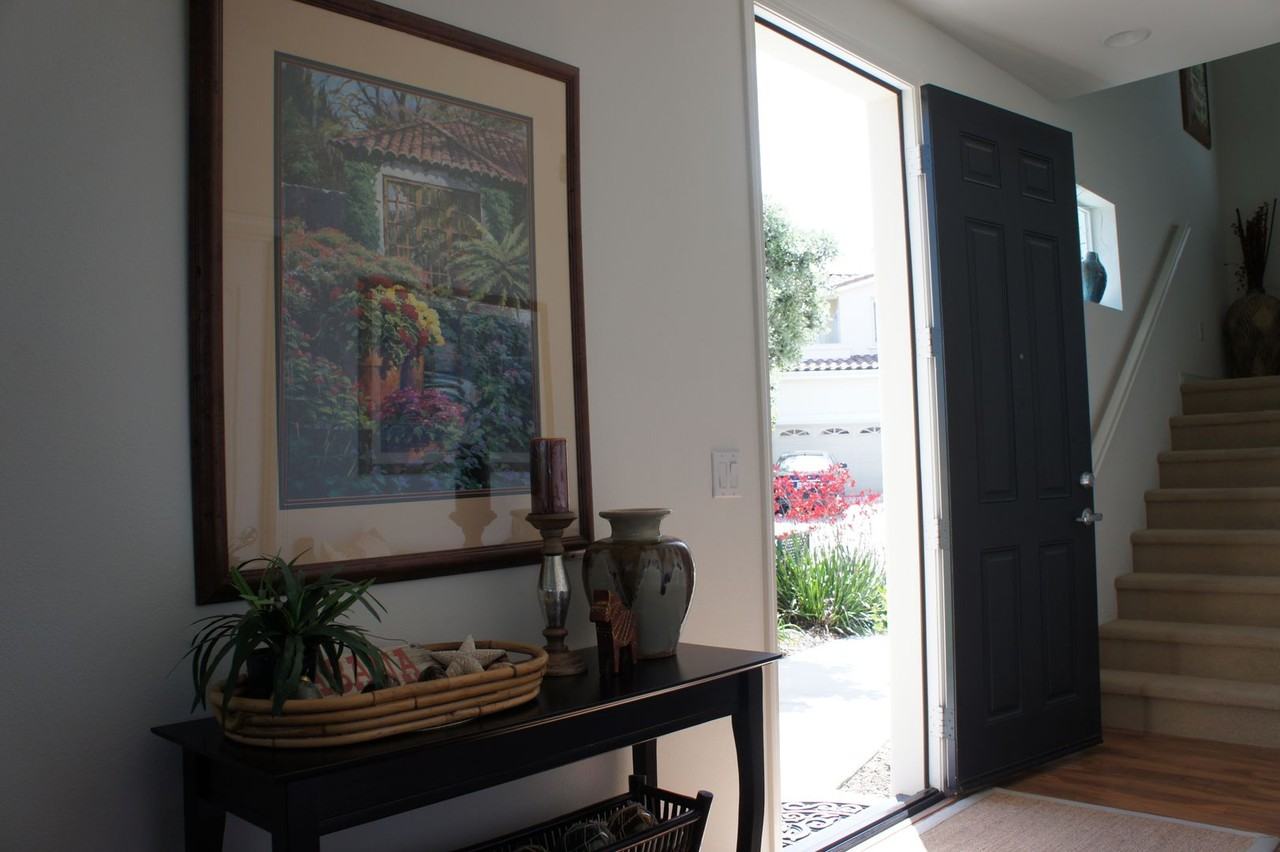 6942 Tourmaline Pl - Photo 3 of 9