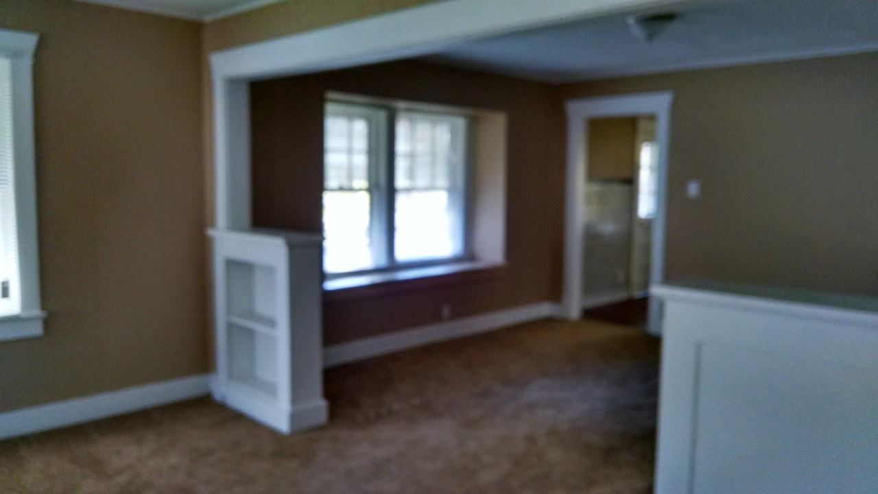 1118 S Pope Ave - Photo 6 of 13
