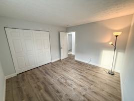 featured image of 400 Sherwood Green Ct