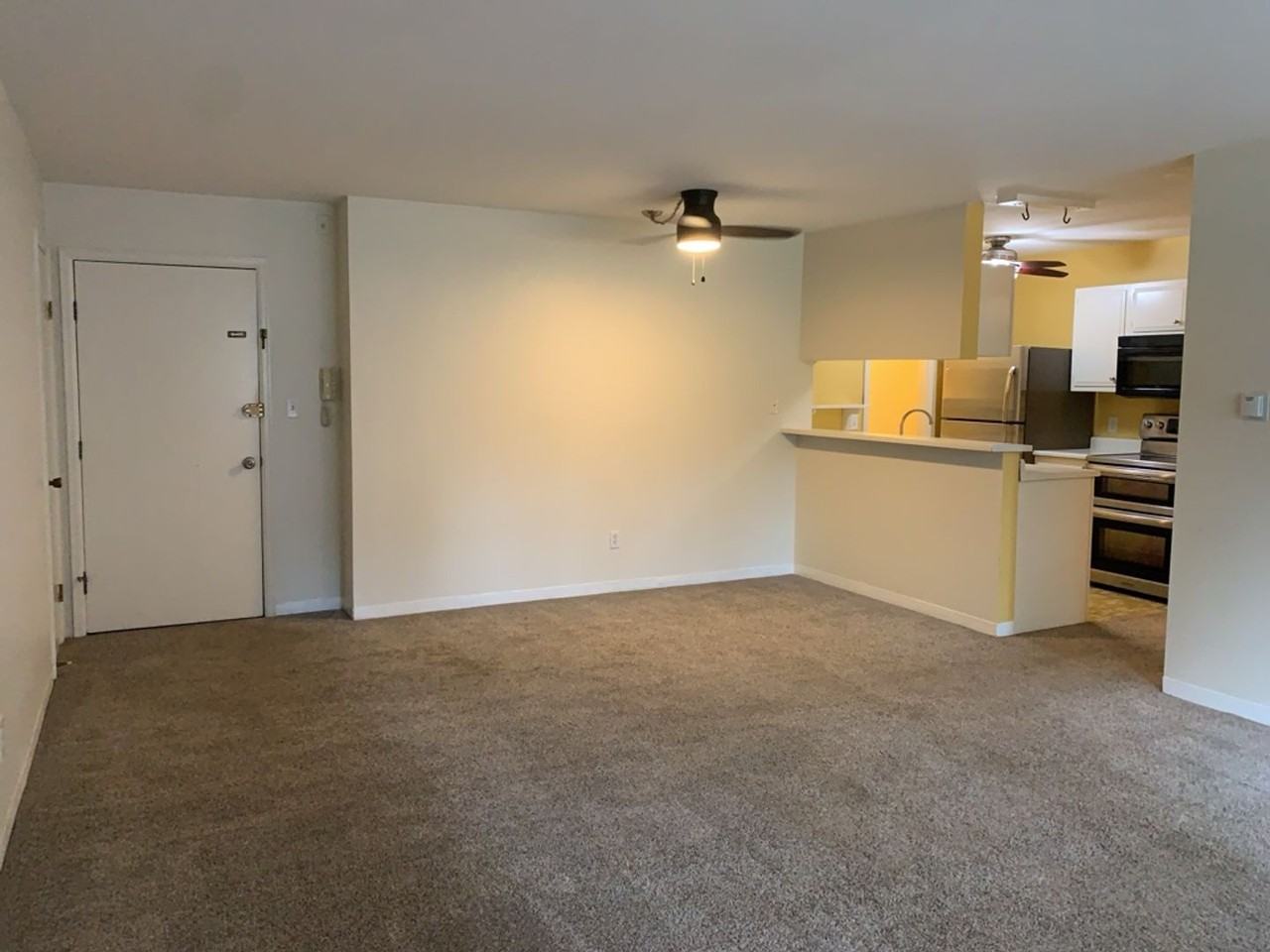 1309 Kirkwood Dr #405 - Photo 4 of 19
