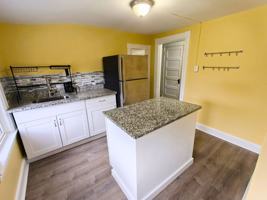 featured image of 33 Bright St
