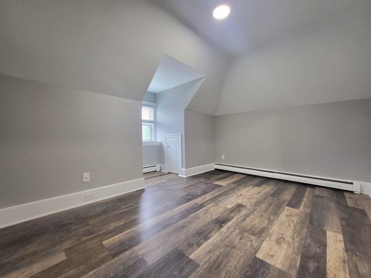 103 Summer Street - Photo 6 of 20