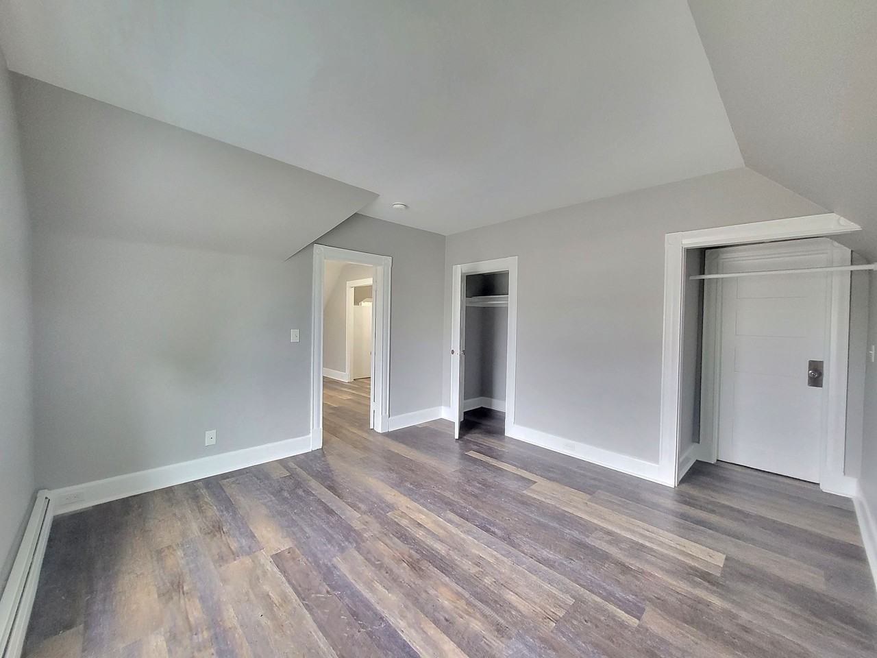 103 Summer Street - Photo 7 of 20